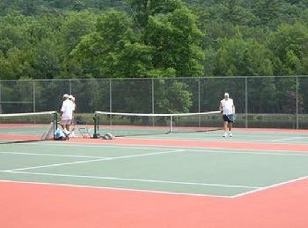 4 Bedrooms Bedrooms, ,2 BathroomsBathrooms,Villa,For Sale,1006