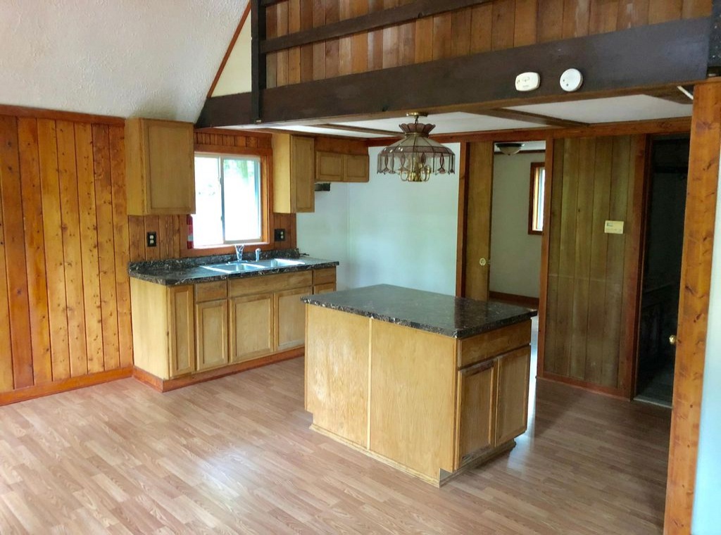 3 Bedrooms Bedrooms, ,1 BathroomBathrooms,Villa,For Sale,1007