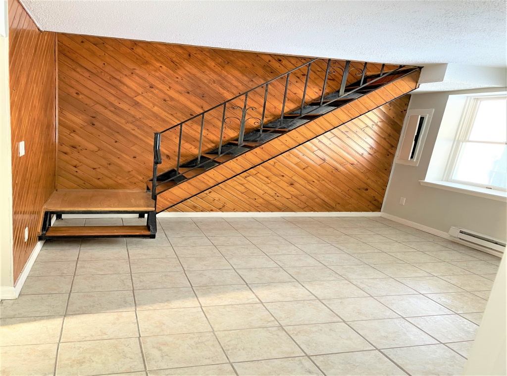 5 Bedrooms Bedrooms, ,3 BathroomsBathrooms,Villa,For Sale,1008