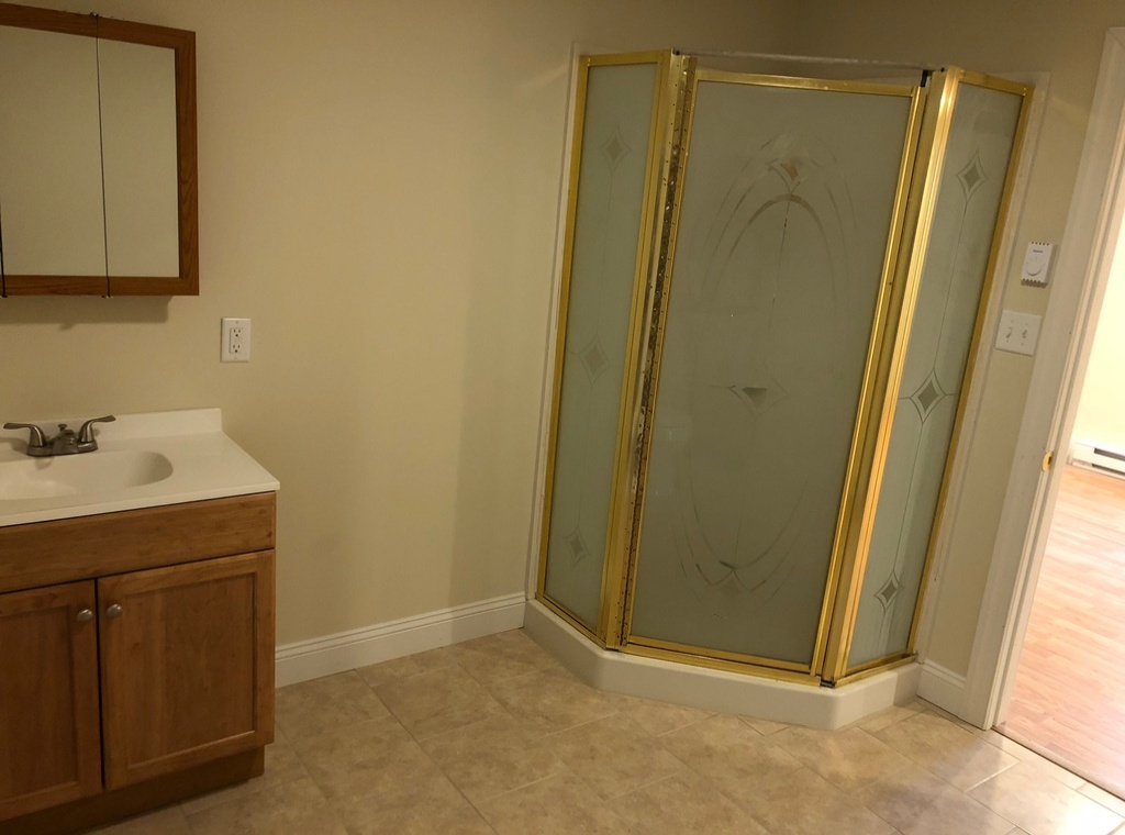 6 Bedrooms Bedrooms, ,3 BathroomsBathrooms,Villa,For Sale,1009