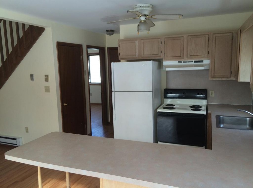 4 Bedrooms Bedrooms, ,2 BathroomsBathrooms,Villa,For Sale,1011