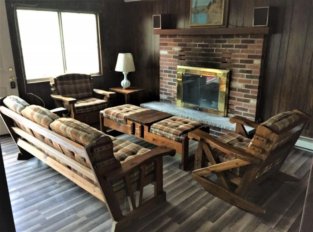 3 Bedrooms Bedrooms, ,1 BathroomBathrooms,Villa,For Sale,1013