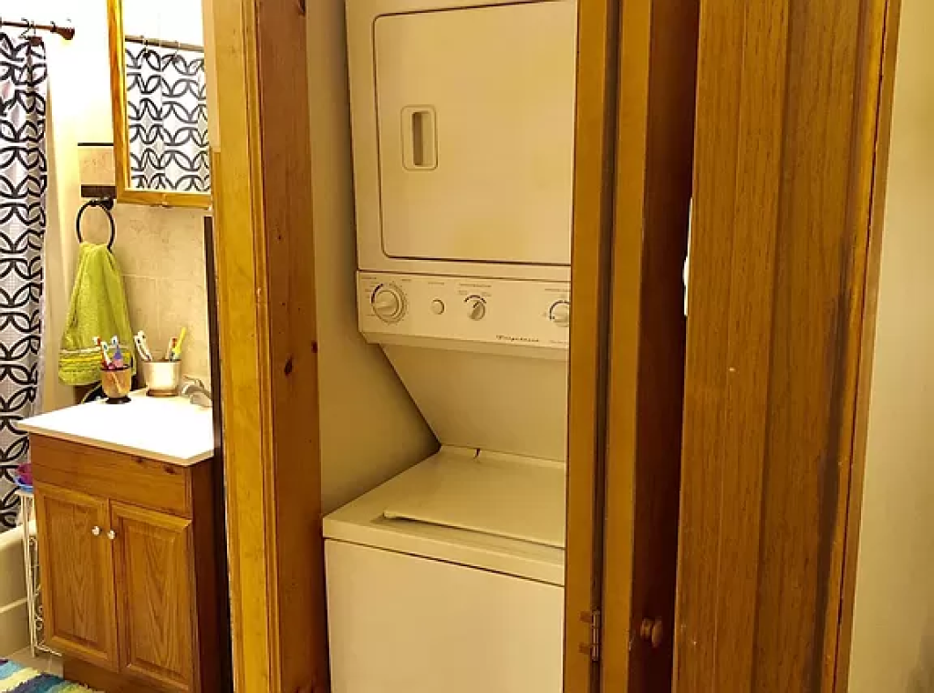 4 Bedrooms Bedrooms, ,3 BathroomsBathrooms,Villa,For Sale,1015