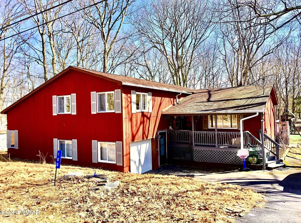 4 Bedrooms Bedrooms, ,3 BathroomsBathrooms,Villa,For Sale,1015