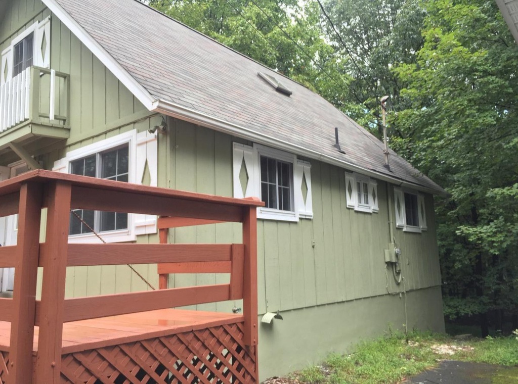 3 Bedrooms Bedrooms, ,1 BathroomBathrooms,Villa,For Sale,1001