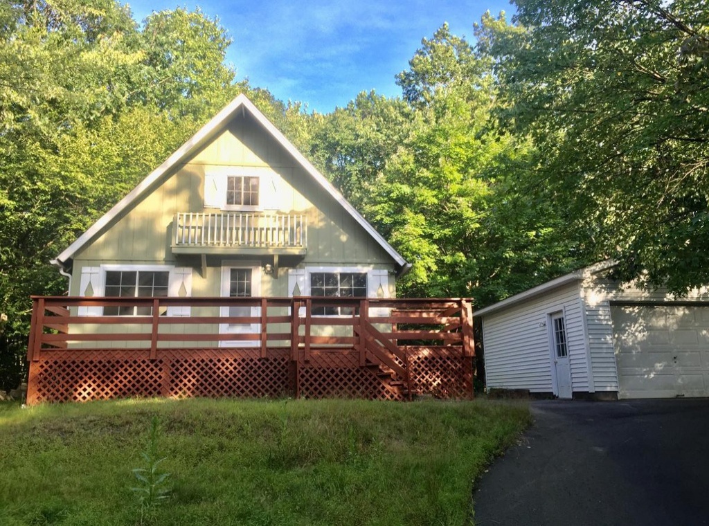 3 Bedrooms Bedrooms, ,1 BathroomBathrooms,Villa,For Sale,1001