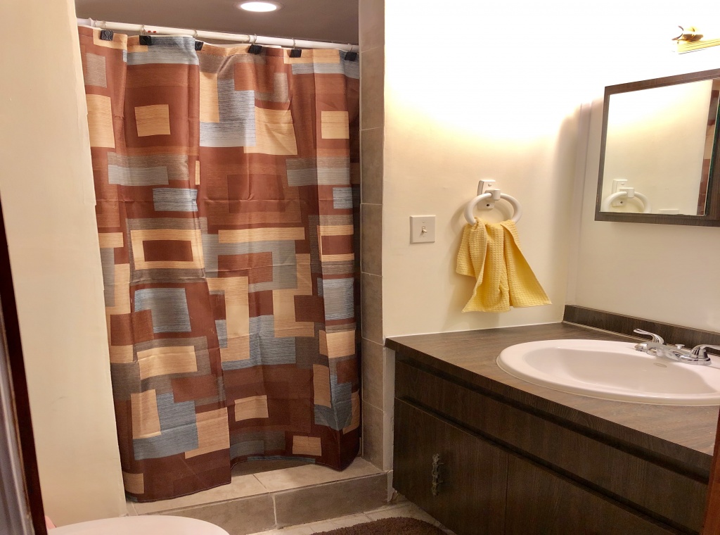 5 Bedrooms Bedrooms, ,2 BathroomsBathrooms,Villa,For Sale,1020