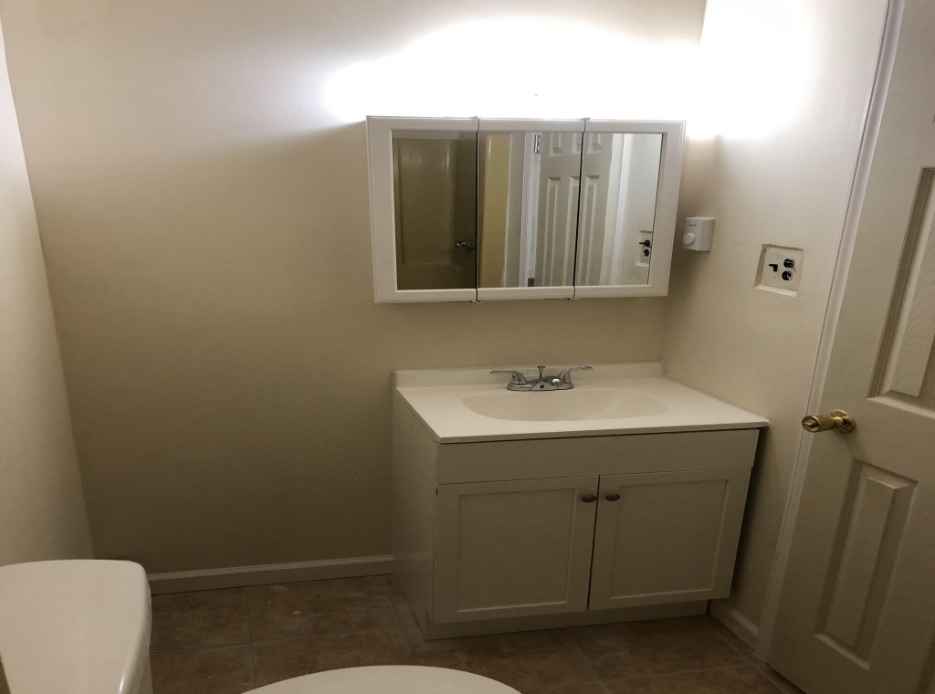 6 Bedrooms Bedrooms, ,3 BathroomsBathrooms,Villa,For Sale,1024