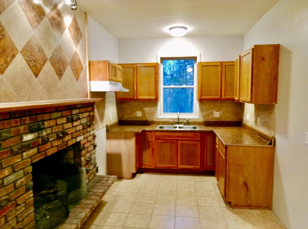 6 Bedrooms Bedrooms, ,3 BathroomsBathrooms,Villa,For Sale,1024