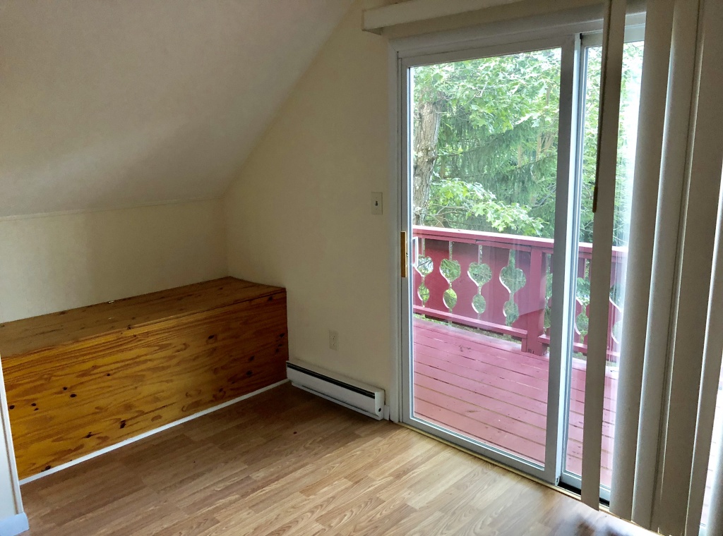 5 Bedrooms Bedrooms, ,2 BathroomsBathrooms,Villa,For Sale,1003