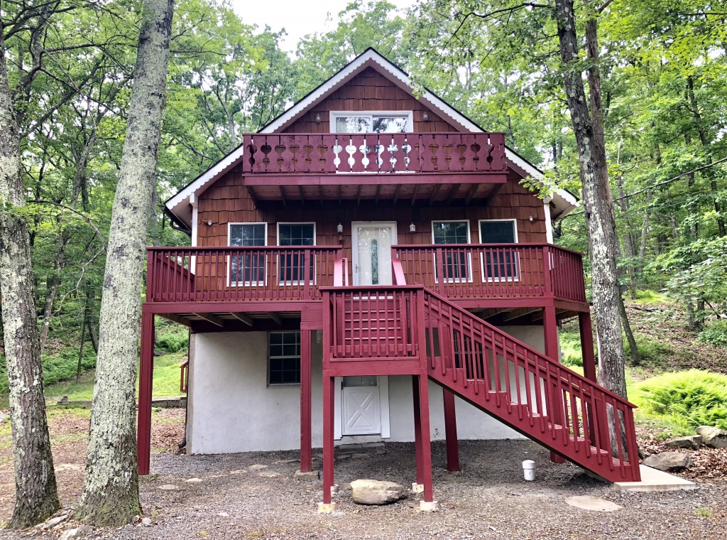 5 Bedrooms Bedrooms, ,2 BathroomsBathrooms,Villa,For Sale,1003